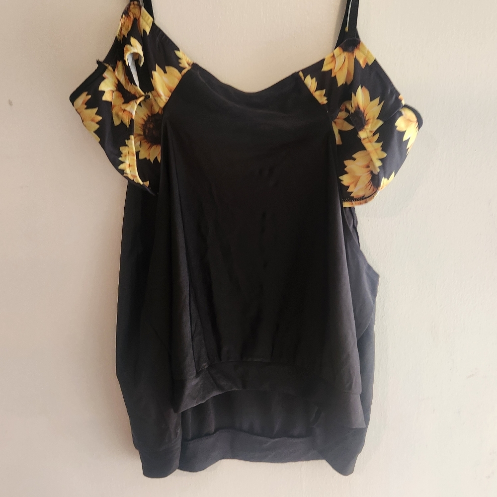 Black Sunflower Cold-Shoulder Women's SWIMSUIT and COVERUP NEW NEVER WORN
